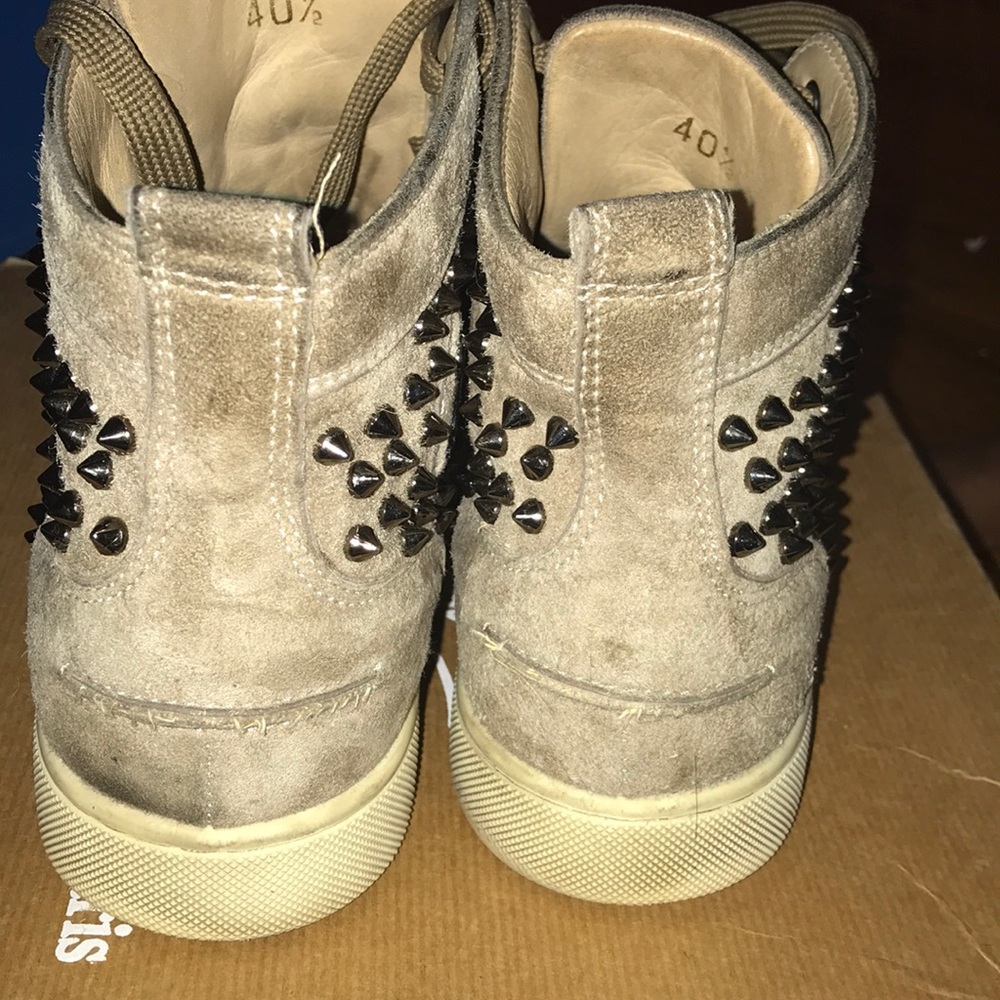 Authentic Taupe Louboutins with Spikes - Picture 3 of 7